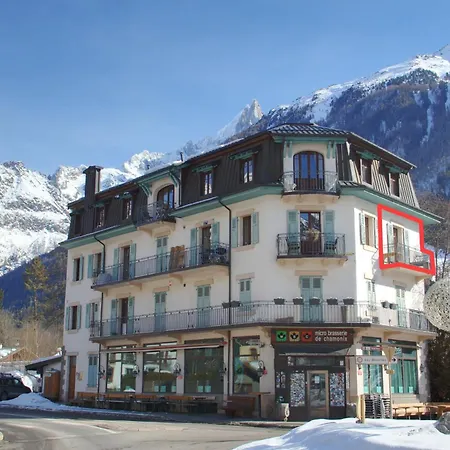 Apartamento Bonatti 202 *